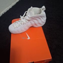 Nike Air Foamposites Triple One White 