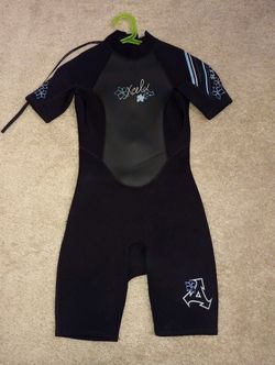 Xcel wet suit ( Like New)