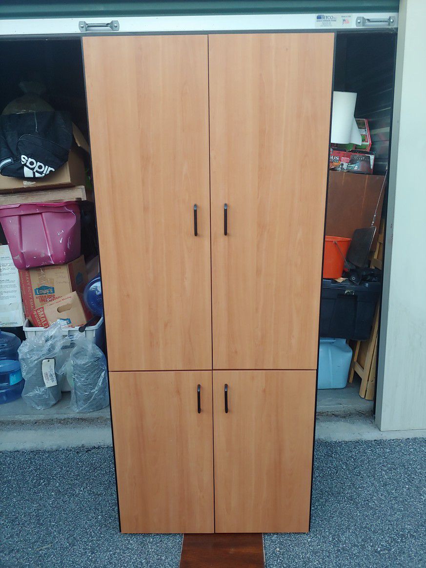 6 Ft Cabinet With 4 Doors
