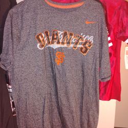 Nike T-Shirt