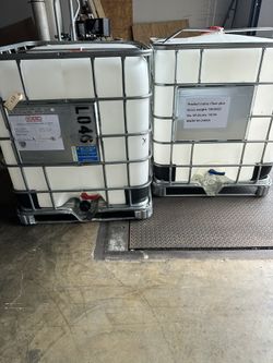 Water container