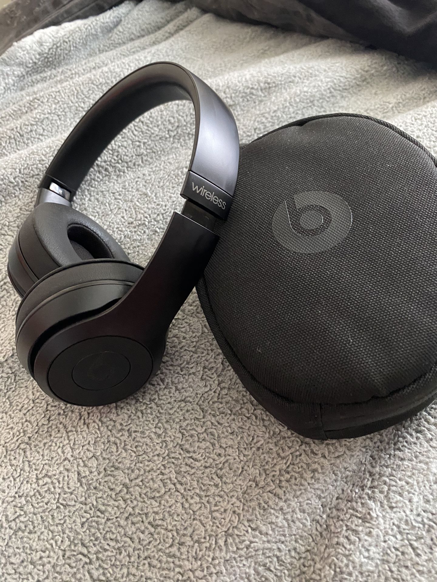 Beats Solo 3