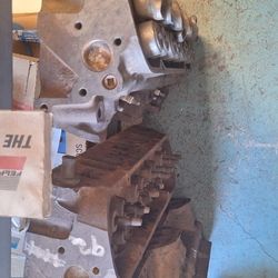 Pontiac  #92 Casting  Heads 3 Qty 2 Qty Bare 1 Qty Complete, Used Condition  Need Rebuilt. 35th Ave And McDowell Phx 