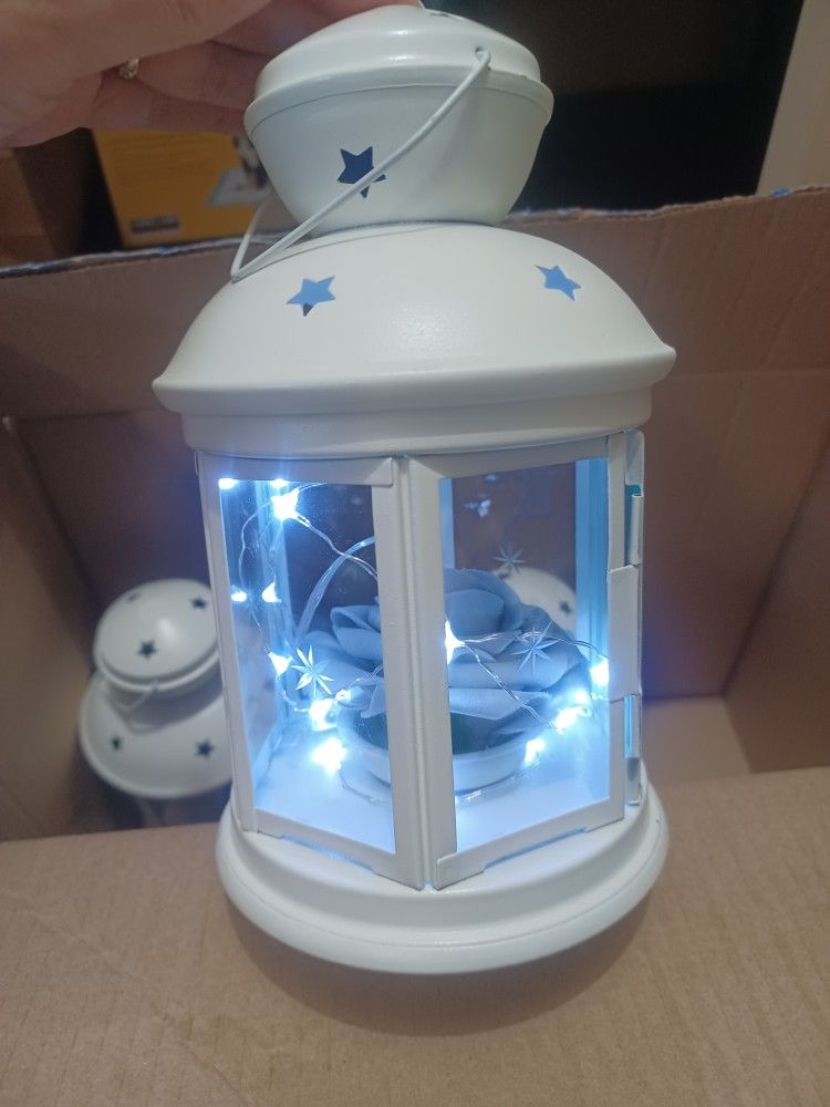 White Lanterns with Fairy Lights & Roses