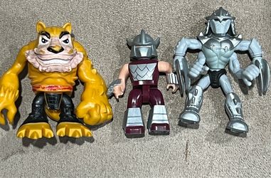 Teenage Mutant Ninja Turtles 3" Multi Arm Shredder &  Dig Pound Action Figure