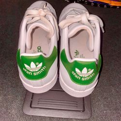 Adidas Stan Smith size 8