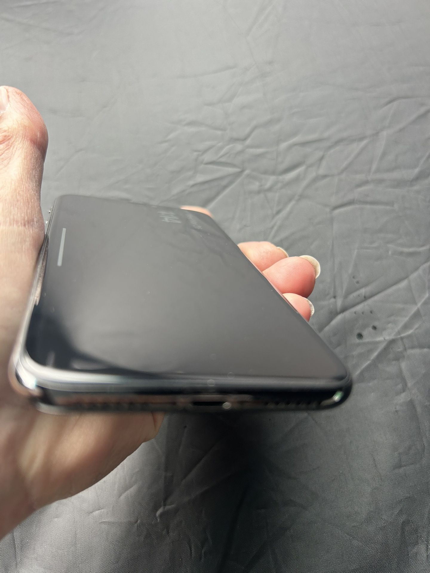 iPhone X 64gb Great Condition