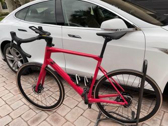 BMC Roadmachine FOUR Force Bicycle