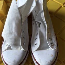 White Converse Size 12 Men’s