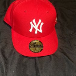 Red Yankees Hat  7 1/2