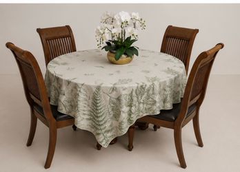 Beautiful Dining Set Excellent Price!