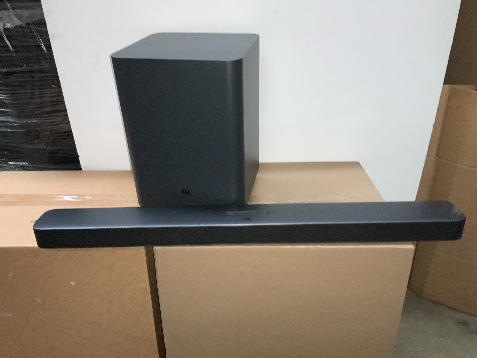 JBL - 5.1-Channel Soundbar with Wireless Subwoofer - Black "LOCAL PICK UP ONLY"