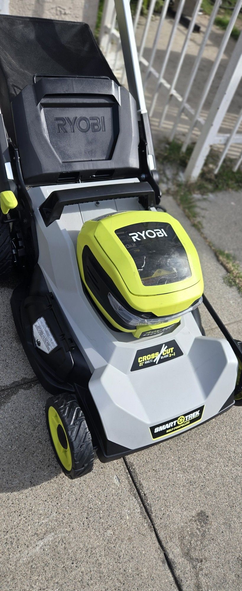 Podadora rayó y batería y cargador