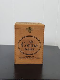 Vintage *EMPTY* Corina Eagles Wood Cigar Box