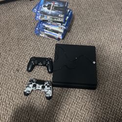 PS4 W/ Games