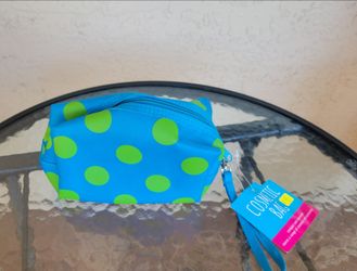 NEW with TAG...LADIES COSMETIC ZIPPERED BAG