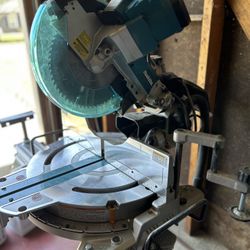 Makita Miter Saw 