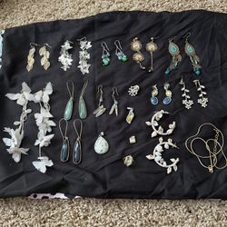 167 Earrings Or Necklace Bracelet With 2 Jewelry Box