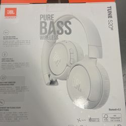 JBL Tune 510BT: Wireless headphones with Purebass sound, white