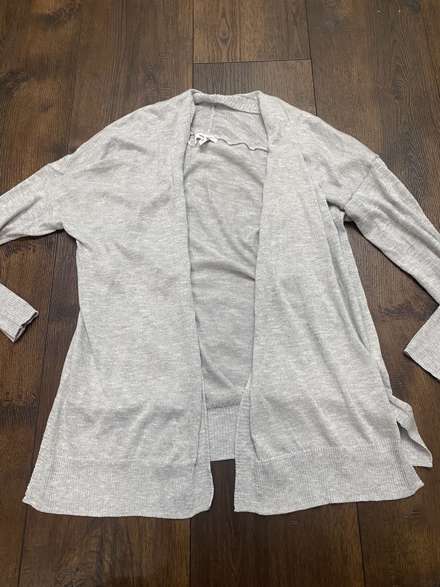 Womans Gray Cárdigan Sweater Size Large By Nine West #8