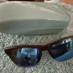 Oakley Frogskin Sun Glasses / Polarized
