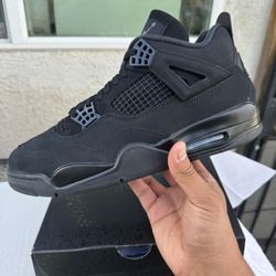 Jordan 4 Black Cat 10.5M (2025)