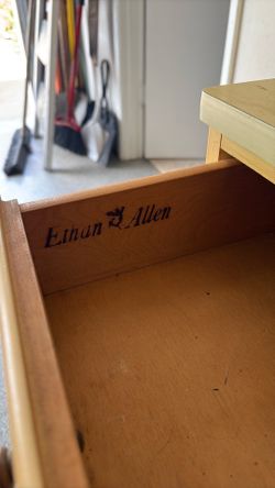 Free Ethan Allen bookshelf