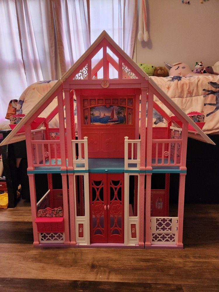 Barbie dreamhouse 2010 sale