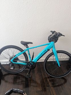 Aventon Soltera 2.5 E-Bike — Excellent Condition