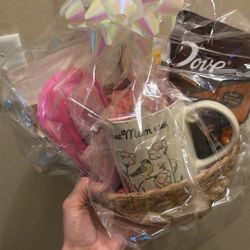 Mother’s Day Gift Basket