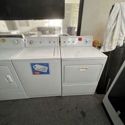 KENMORE WASHER AND GAS DRYER 
