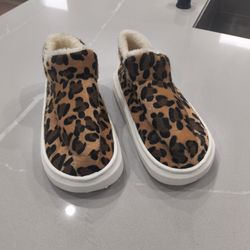 Leopard Print Cozy Boots, Size 8 - 8 1/2 $30
