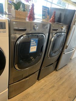 LG Front Load Washer And Dryer Set