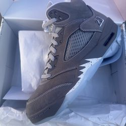 🔥Air Jordan 5 Wolf Grey Size 10 Brand New DS 🔥