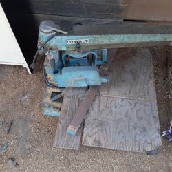 Dewalt Radial Arm Saw