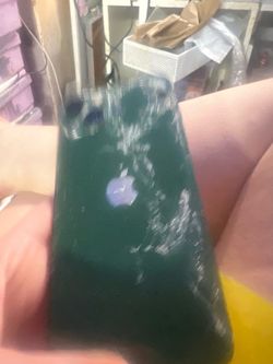 iPhone 13 please read broken screen, broken back and working condition