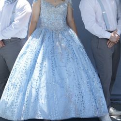 Quinceanera 15s Dress Blue Medium Ballgown