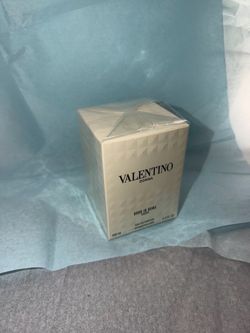 Valentino Donna perfume