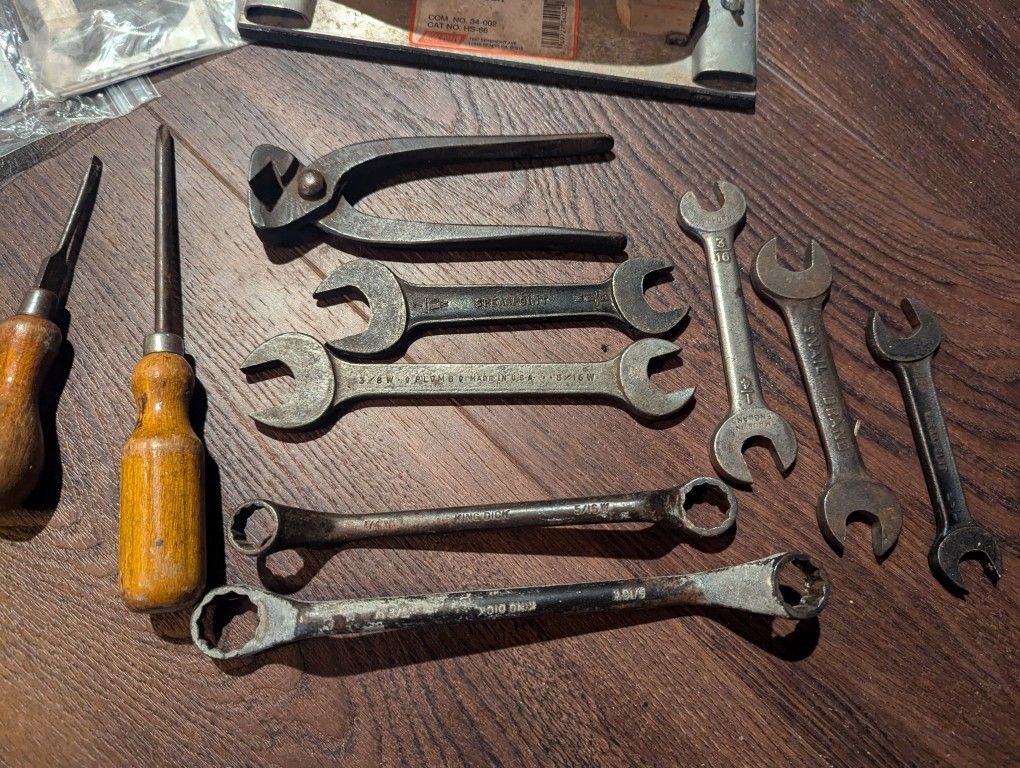 Antique Tools Made In England And USA