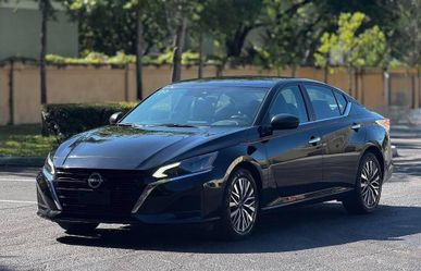 2025 Nissan Altima