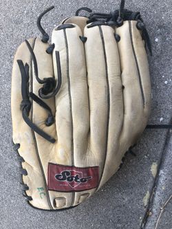 Soto glove used