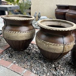 New Flower Pots Made Out Of Clay 