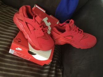 New nike Huaraches
