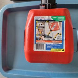 1 gallon gas can