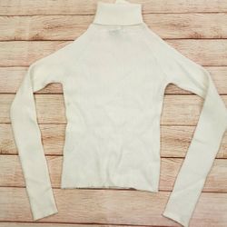 Ambience White Ribbed Turtleneck Sweater  Top White Long Sleeve Girls Youth Size M Medium 