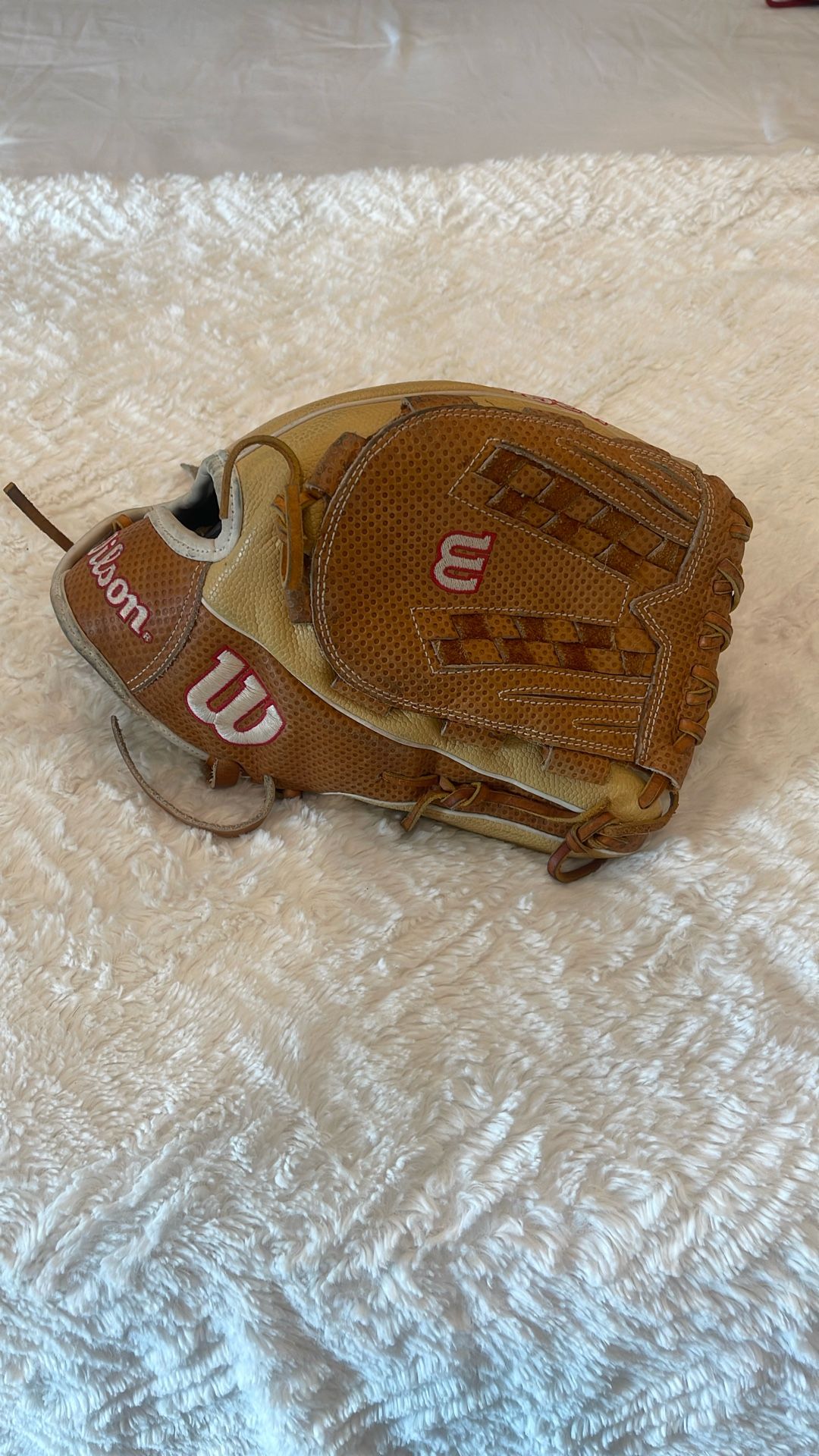 Wilson 12.5 Softball glove