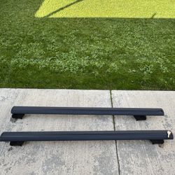 Cross Bars For Flush Rail Vehicles