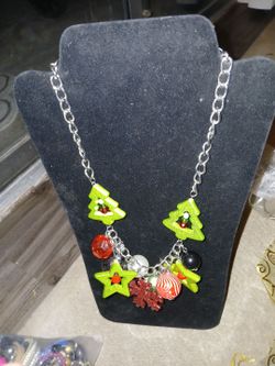 Christmas  🎄  necklace