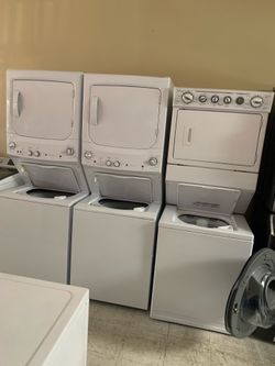 Washers and dryers stakable available delivery 🚚