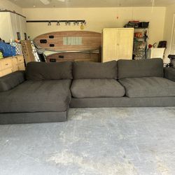 Sectional Couch Sofa *Delivery Available!*